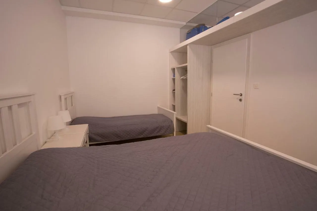 Downtown Beach Apartments 乌马格