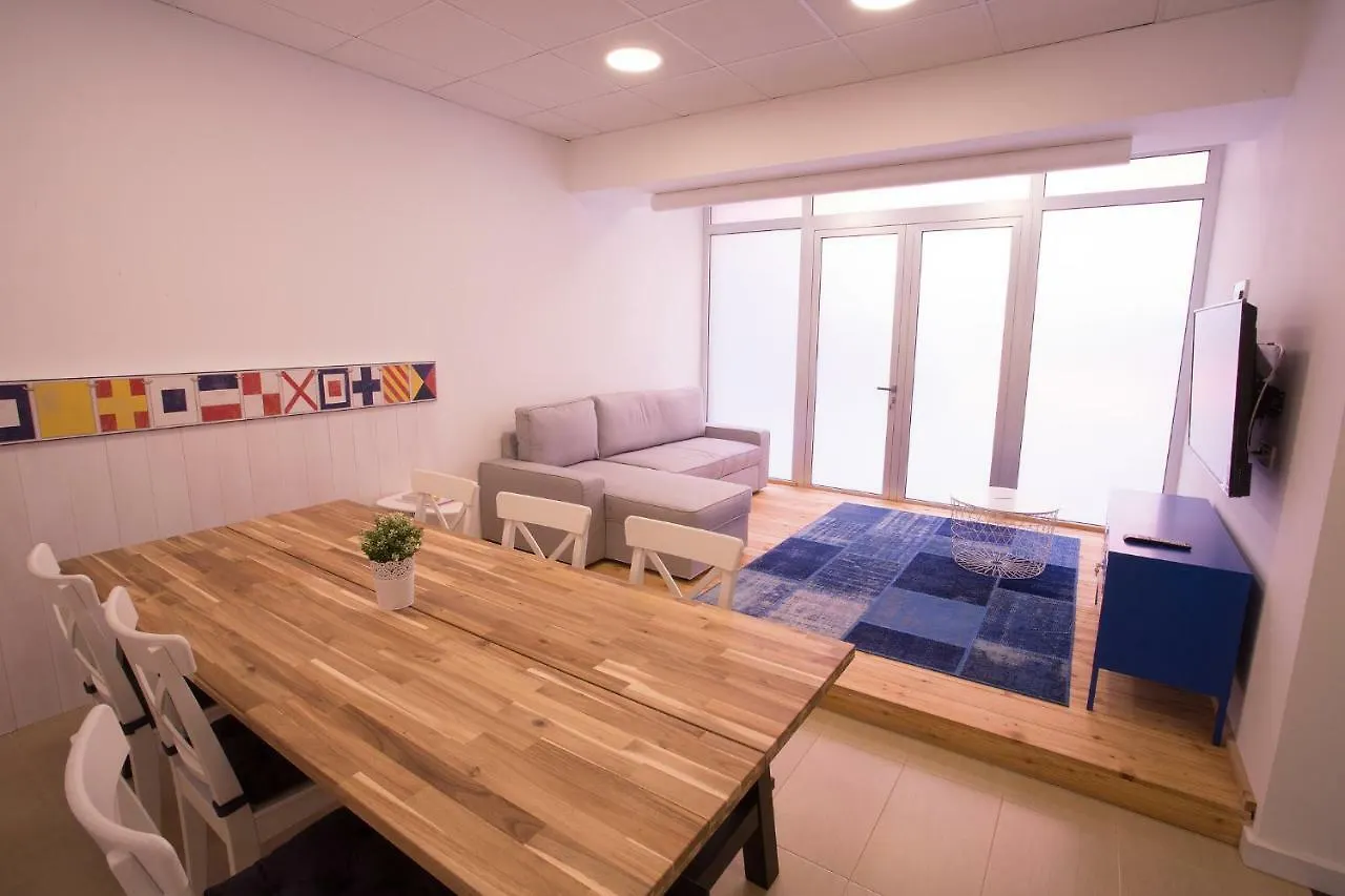 Downtown Beach Apartments 乌马格 克罗地亚