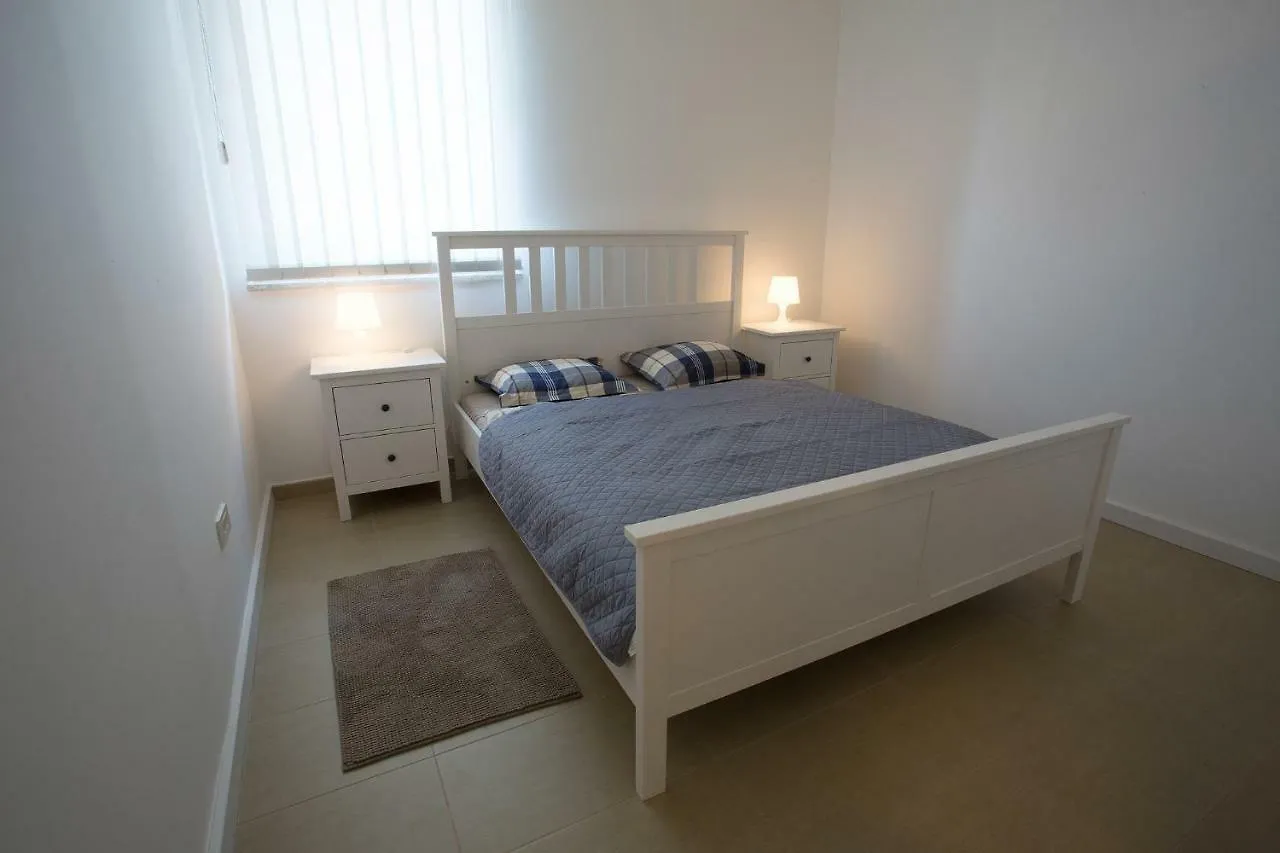 Downtown Beach Apartments 乌马格 0*,