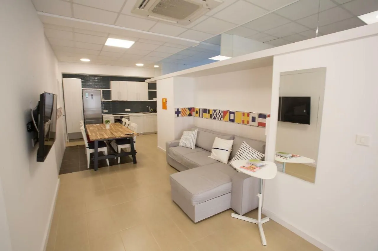 Downtown Beach Apartments 乌马格