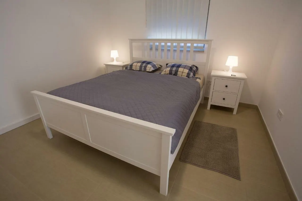 Downtown Beach Apartments 乌马格